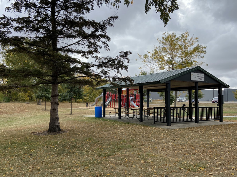 Shelter-with-Park-full-image