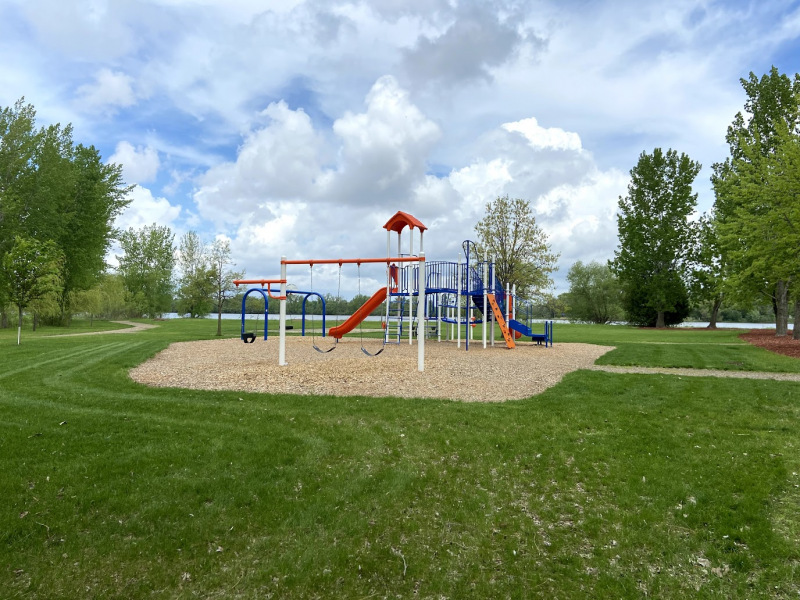 Roberts-Park-Park-full-image